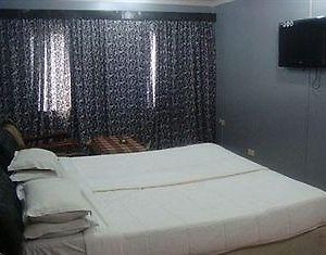 Mi Casa Hotel